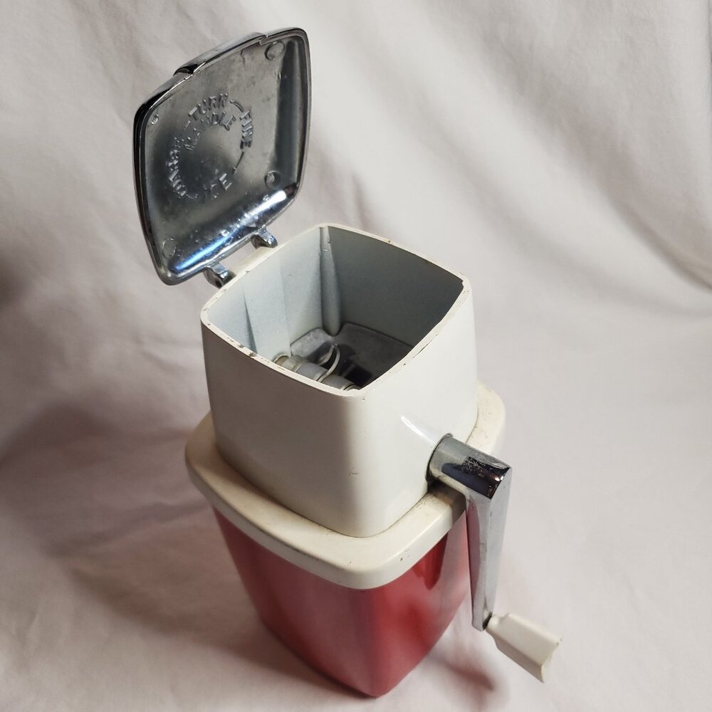 SWING-A-WAY SEARS BRAND ICE CRUSHER - Picture 2 of 4